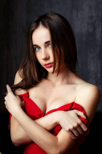 Индивидуалка СПб Анна  Брюнетка c 3 размером груди у метро Ленинский Проспект Санкт-Петербург Фото-4